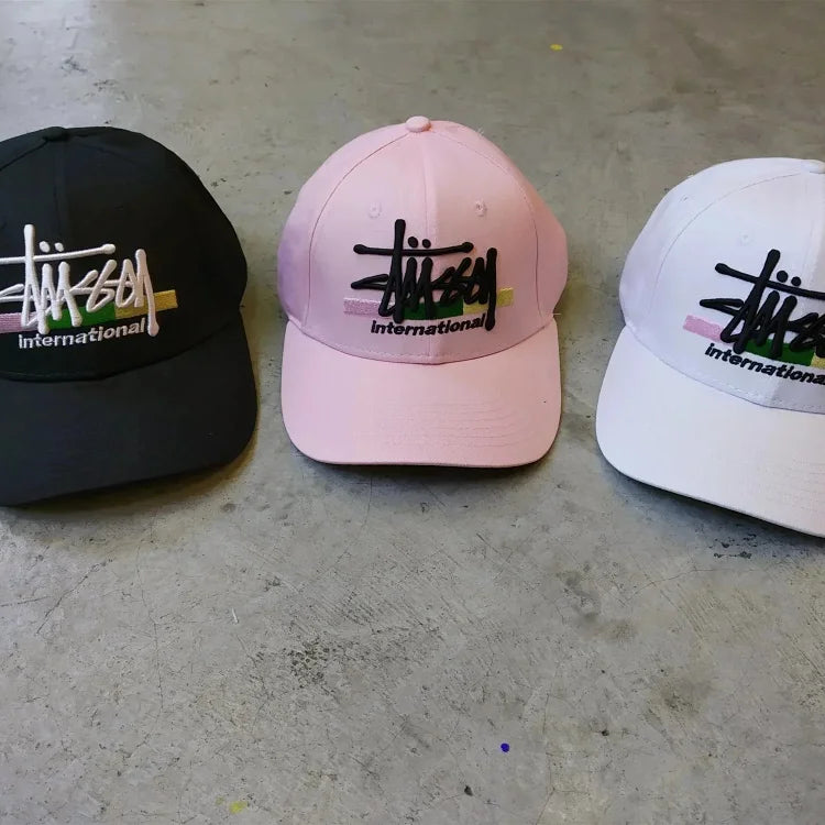 Stussy International Black Baseball Cap with Signature Logo | 7431321505