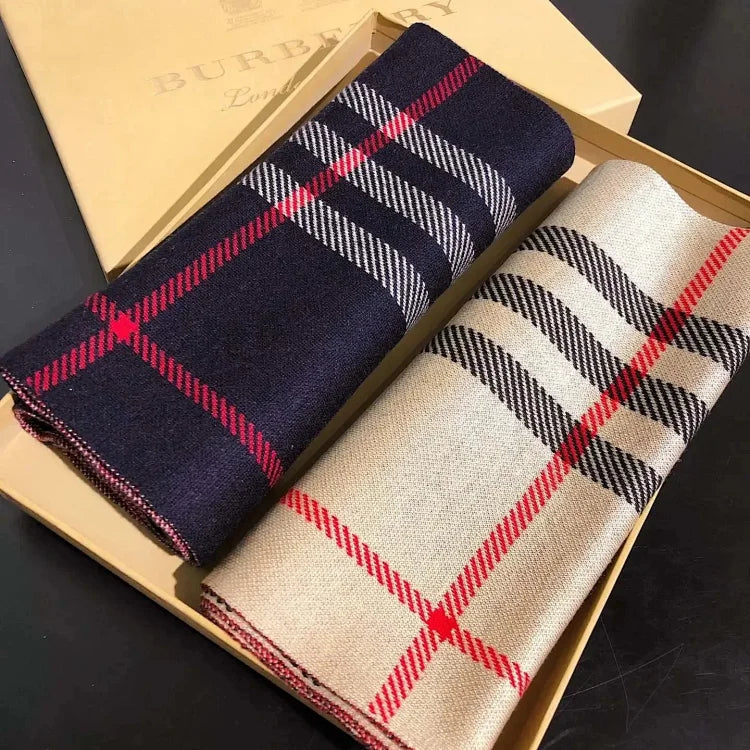 Burberry Scarf | 7433244530