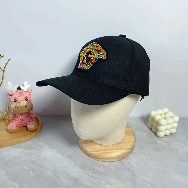 Versace cap | 7411177172
