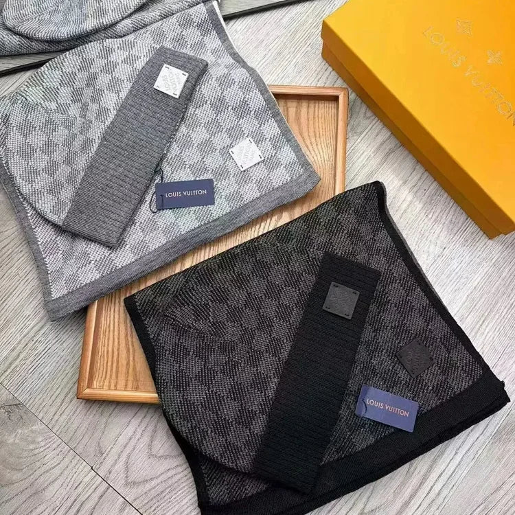 Louis Vuitton Hat & Scarf | 7322371000