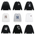 Prada sweatshirt (40 CP)