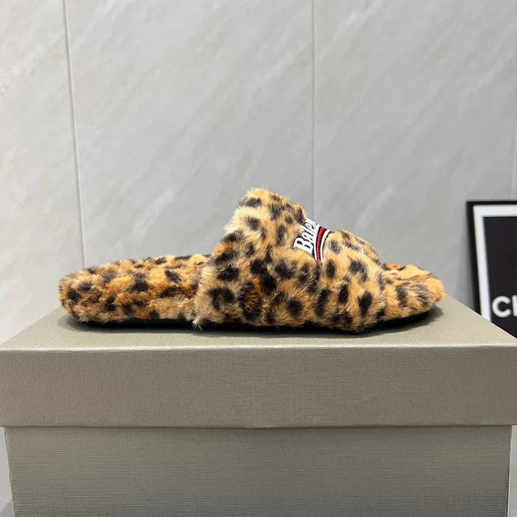 Balenciaga slippers
