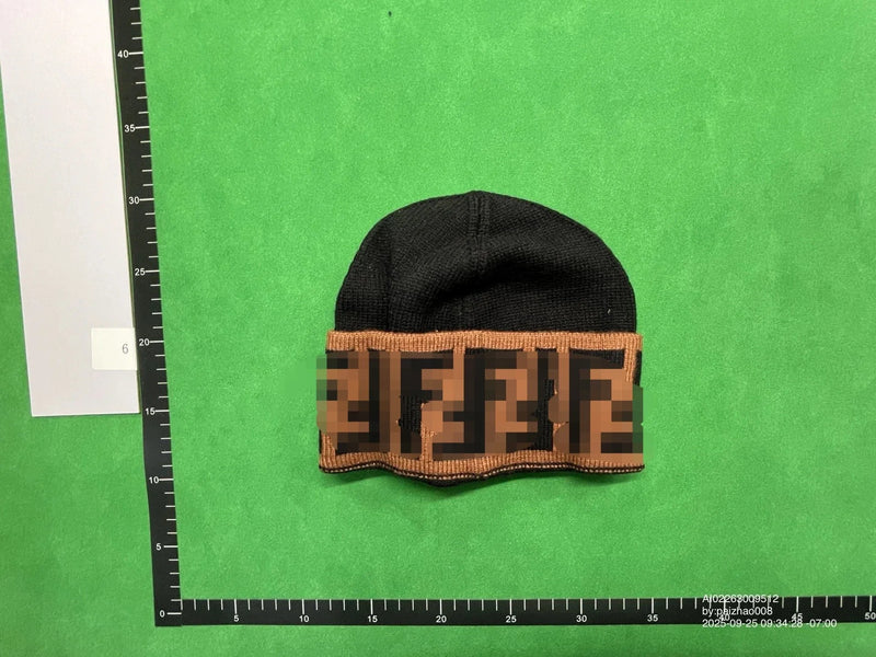 Fendi FF Logo Knit Beanie | 7576715562